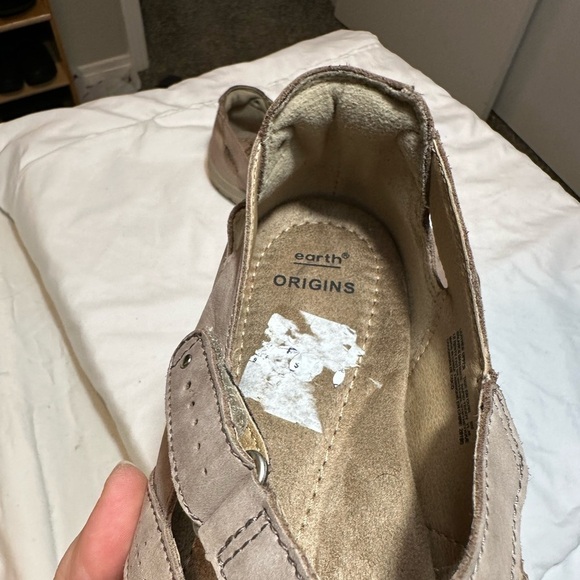 New Earth Origins taupe slip on shoes 9 Velcro strap loafer sandal brown tan W 9 - Picture 8 of 16